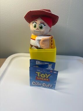Disney Jessie Cutie Cuff Plush - Red, Yellow & White